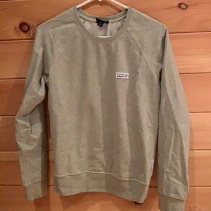 small patagonia crew neck
